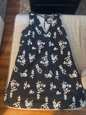 Abercrombie & Fitch Embroidered Linen Blend Dress